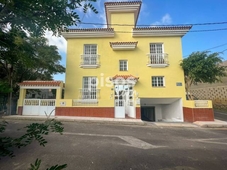 Casa en venta en Calle Rubicón, 7