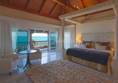 Chalet en venta en este - golf santa maria, 7 dormitorios. en Marbella