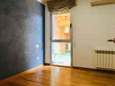 Piso con 2 habitaciones con calefacción y aire acondicionado en Corbera de Llobregat