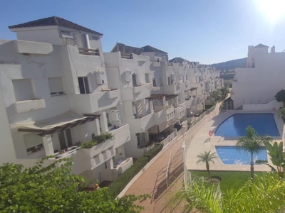 Apartamento en venta en Valle Romano Golf, Estepona, Málaga