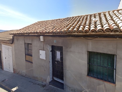 Chalet adosado en venta en Calle Pablo Ruiz Picasso, 13500, Puertollano (Ciudad Real)