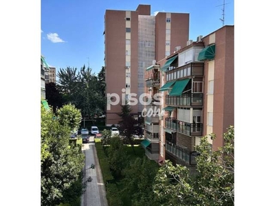 Piso en alquiler en Calle de Aldeanueva de la Vera