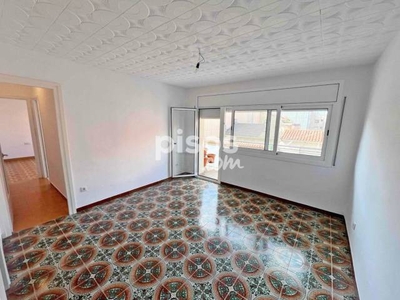 Piso en venta en Carrer de la Duquessa de la Victòria, cerca de Carrer d' Àngel Guimerà