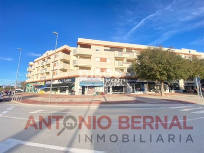 Piso en venta en Zona Norte - Avenida Jose Manuel Caballero Bonald - Residencial La Rotonda