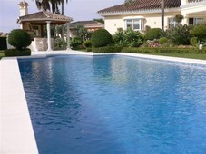 Alquiler Casa unifamiliar Marbella. Con terraza 1007 m²