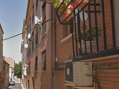 Piso en venta en calle Nuestra Señora de las Nieves de Toledo. Venta Toledo