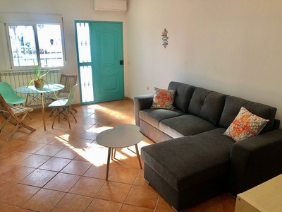 Alquiler de piso en El Candado - El Palo de 1 habitación con terraza y muebles