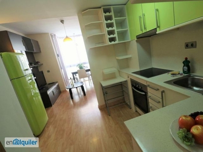 Apartamento de alquiler en Carrer Ramon Berenguer IV, Port - Horta de Santa Maria