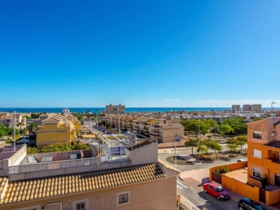 Apartamento en venta en Aguas Nuevas, Torrevieja, Alicante