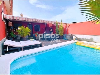 Casa adosada en venta en Adeje