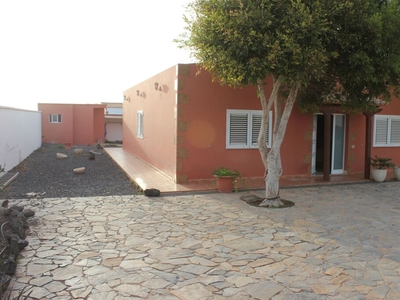 Casa-Chalet en Venta en Puerto Del Rosario Las Palmas