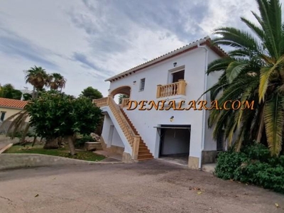 Chalet en venta en El Montgó, Dénia