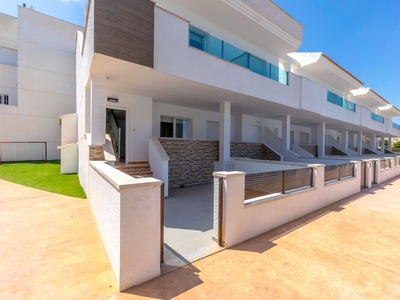 Chalet en venta en Los Balcones, Alicante