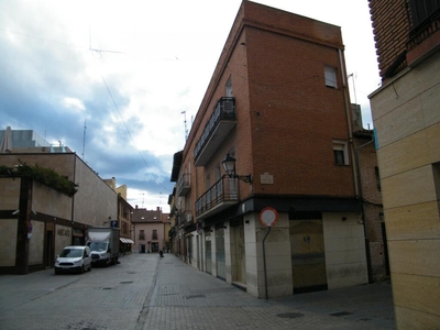 Magnifico piso en el centro histórico de Alcalá de Henares