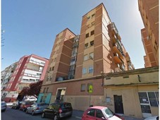 Venta Piso Badajoz. Piso de tres habitaciones Buen estado quinta planta con balcón