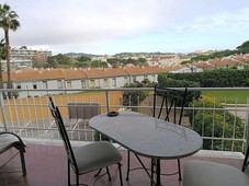 Venta Piso Sant Feliu de Guíxols. Piso de dos habitaciones en carretera de Palamós. Segunda planta con balcón