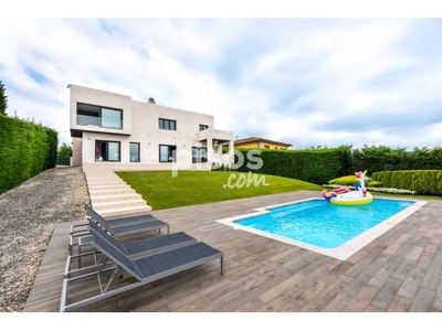 Casa en venta en Calle Paraje Sendin, Santa Marina de Piedramuelle, nº 19