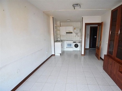 Piso en venta en Bárcena de Cicero de 1 habitación con piscina