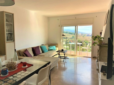 Venta de dúplex en Tiana de 4 habitaciones con terraza y garaje