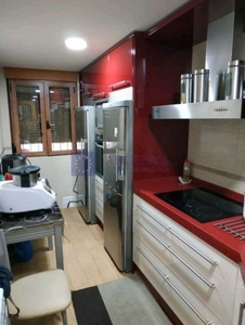 Venta de piso en Nuevo Cáceres de 2 habitaciones con aire acondicionado y calefacción