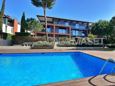 Piso en venta en Els Pins - Politur de 4 habitaciones con terraza y piscina