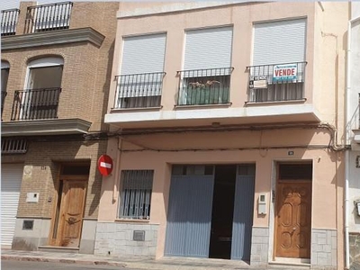 Casa en venta en Vall d'Uixó