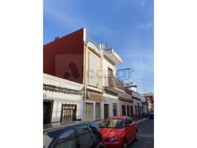 Casa unifamiliar 2 habitaciones, muy buen estado, La Plata, Sevilla
