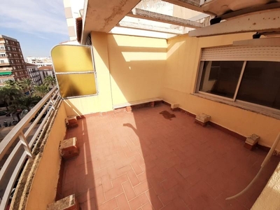 Piso ático en venta en Casc Urbà, Alzira