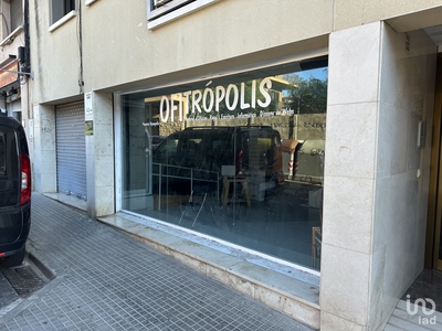 Tienda / local comercial de 156 m² en Viladecans (08840)