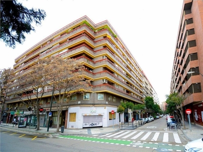 Alquiler de piso en calle De Francisco de Vitoria de 3 habitaciones con terraza y muebles