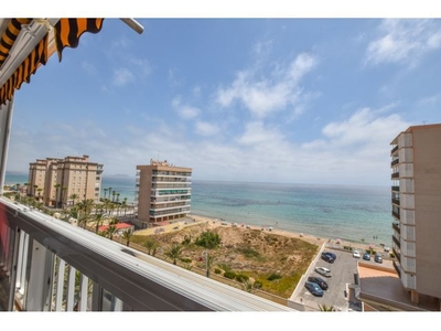 Apartamento con vistas al mar en Arenales del Sol