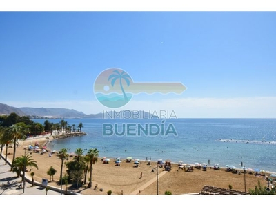 APARTAMENTO CON VISTAS AL MAR EN PRIMERA LÍNEA EN EL RIHUETE