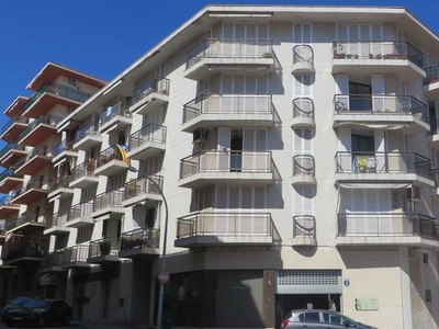 Apartamento de alquiler en Carrer de Ferran de Querol, Centre