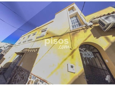 Casa adosada en venta en Algeciras en Bajadilla por 185.000 €