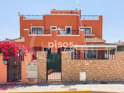 Casa pareada en venta en Los Montesinos