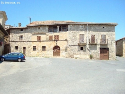 Casas en Azcona
