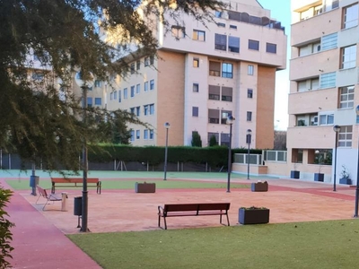 Piso de alquiler en Calle Cuevas de Altamira, PAU de Carabanchel