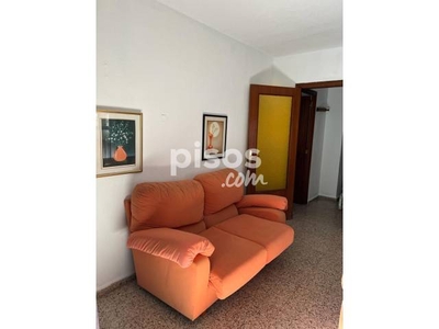 Piso en alquiler en Calle de Pedreguer, 30 en San Gabriel por 600 €/mes