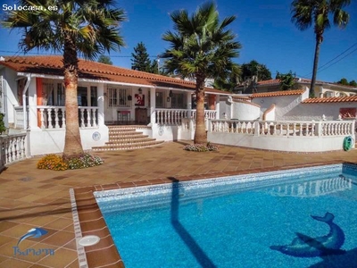 Villa en Venta en Alfaz del Pí / LAlfàs Del Pi, Alicante
