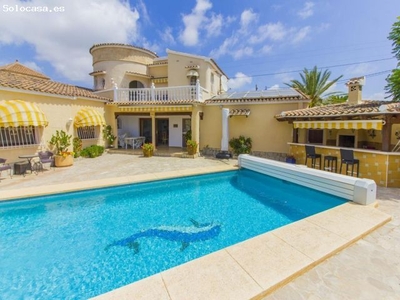 Villa en Venta en Benissa, Alicante