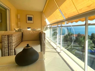 Alquiler de dúplex en Arenal de 3 habitaciones con terraza y piscina
