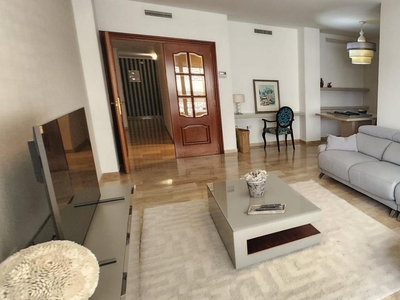 Alquiler de piso en Alzira, Alquenencia
