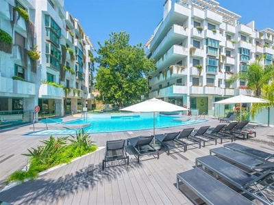 Alquiler de piso en calle Ed Jardines del Principe de 3 habitaciones con terraza y piscina