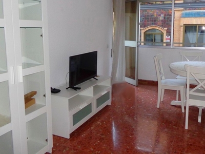 Alquiler de piso en Centro (Huelva), centro con garaje
