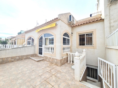 Casa adosada en venta en El Acequión - Los Naúfragos, Torrevieja