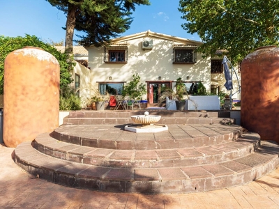 Casa en venta en Otura, Granada