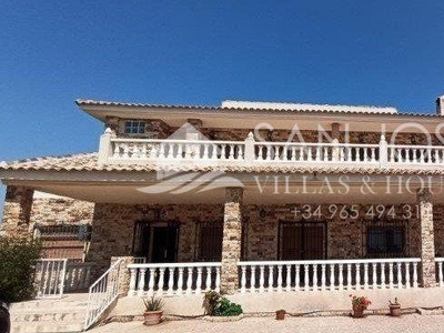 Chalet en venta en San Miguel de Salinas