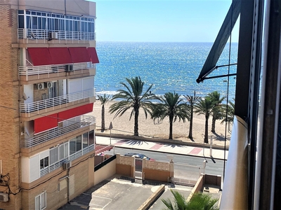 Venta de piso con terraza en El Campello, Rincon de la zofra