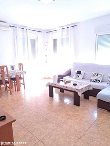 Venta de piso en Esperanza - Quemadero de 3 habitaciones con terraza y aire acondicionado