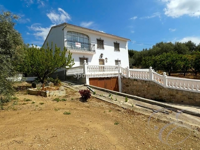 Villa en venta en Periana